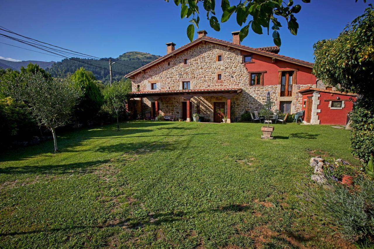 Sendero Del Saja-Besaya Casa de hóspedes Cobejo Exterior foto